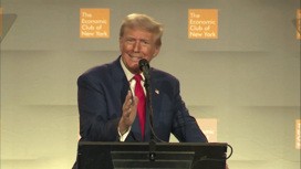 Трамп: санкции против России могут привести к потере доллара