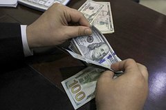 Сечин заявил о подрыве доверия к доллару санкциями США