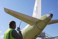 На испытаниях SJ-100 проверили российский автопилот
