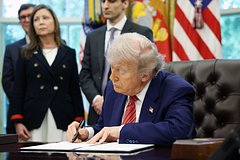 Апелляционный суд США возобновил пошлины Трампа