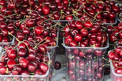 Россиянам объяснили снижение продаж черешни