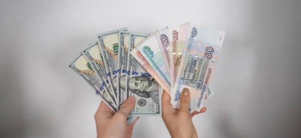 Доллар подорожал до 85: рубль ждет переломный момент с 17 августа