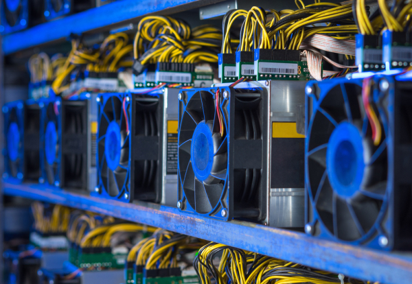 Рекордное увеличение сложности майнинга биткоина на фоне роста хешрейта